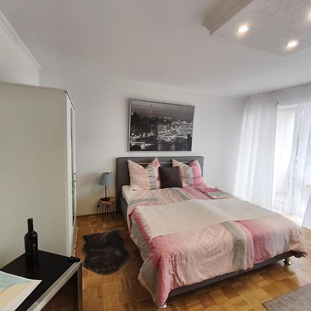 Ferienwohnung Finkenweg Bad Neuenahr-Ahrweiler Buitenkant foto