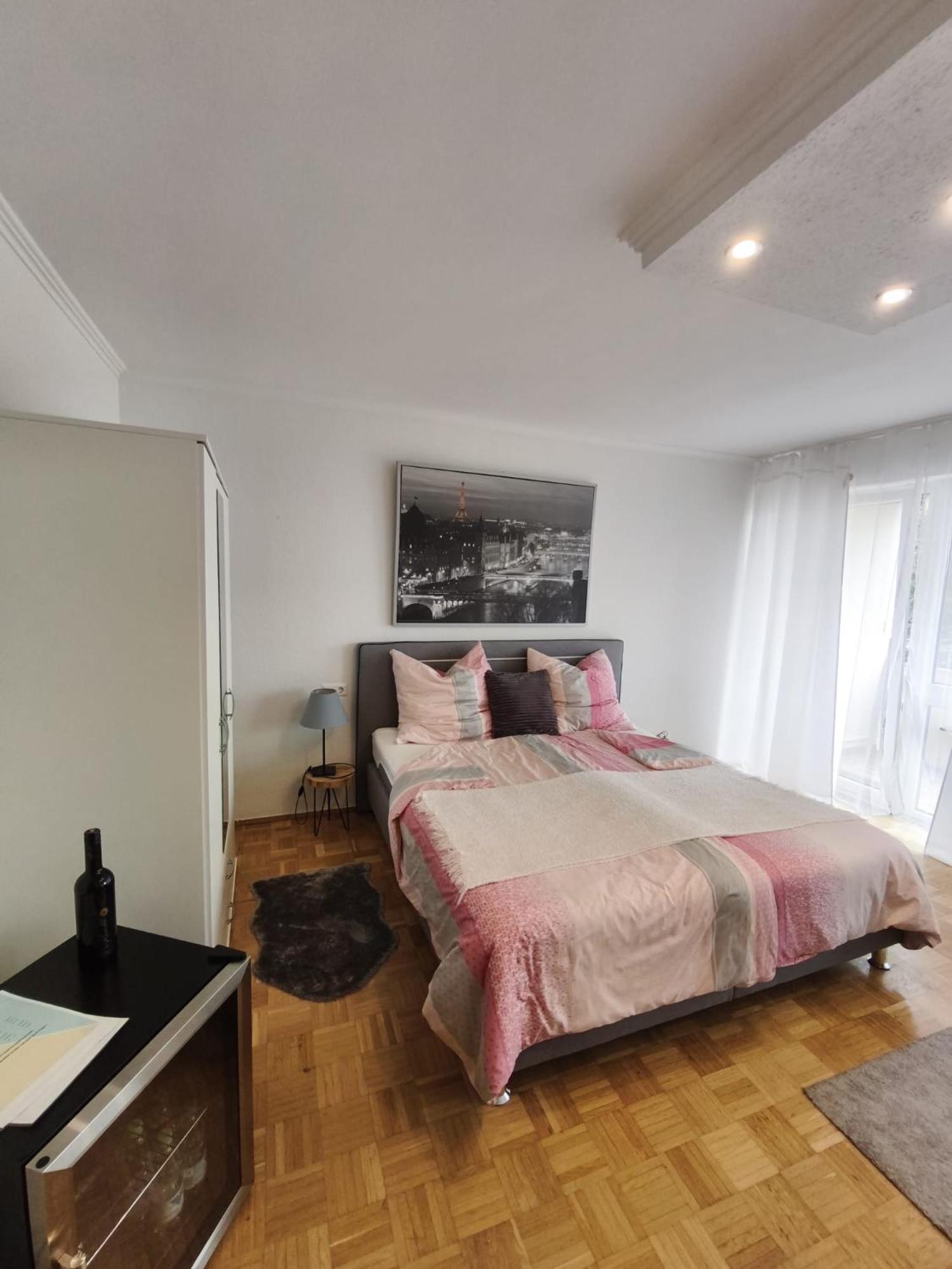 Ferienwohnung Finkenweg Bad Neuenahr-Ahrweiler Buitenkant foto